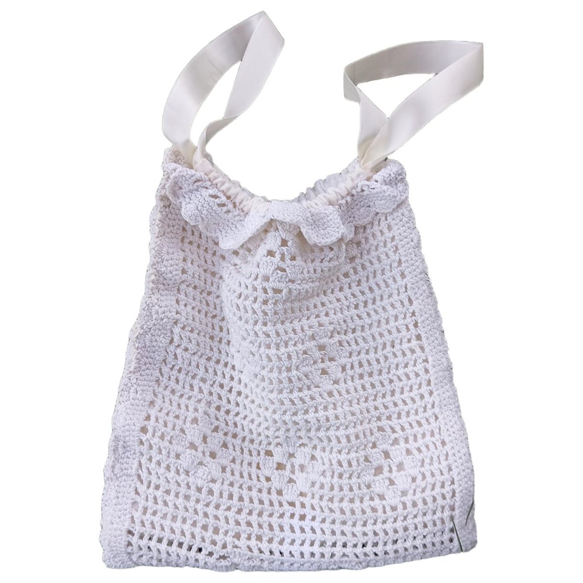 Crochet handbag
