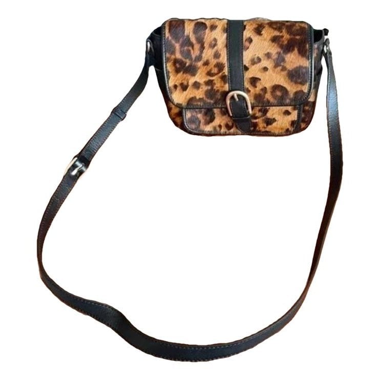 Leather crossbody bag