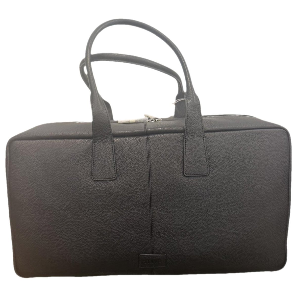 Leather travel bag