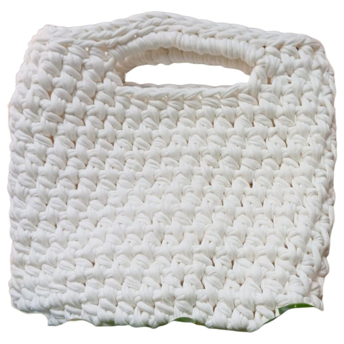 Crochet handbag