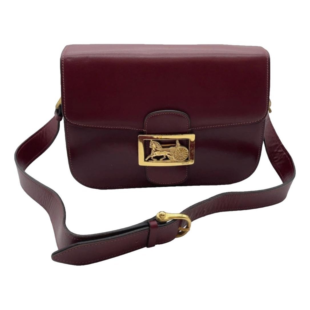Classic leather crossbody bag