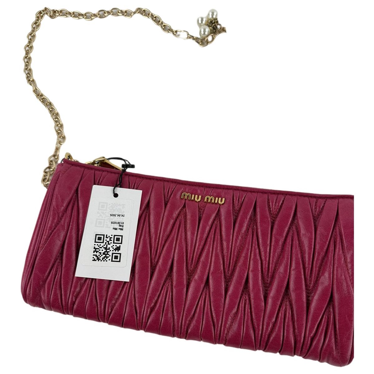 Matelassé leather handbag