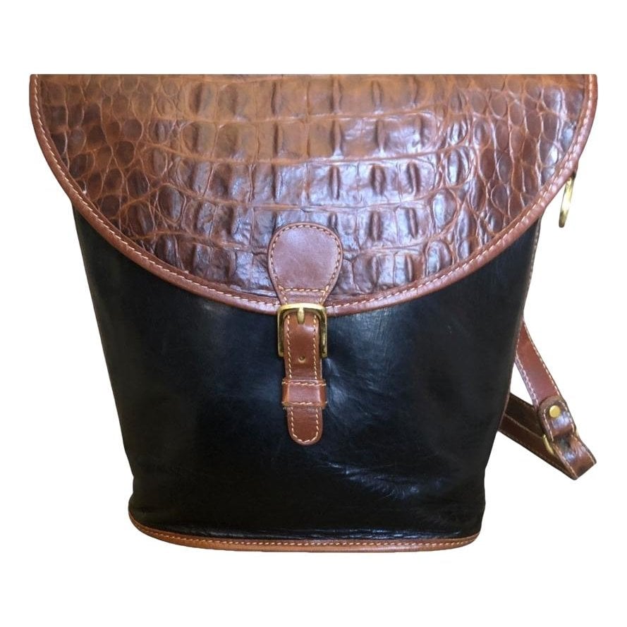 Leather crossbody bag