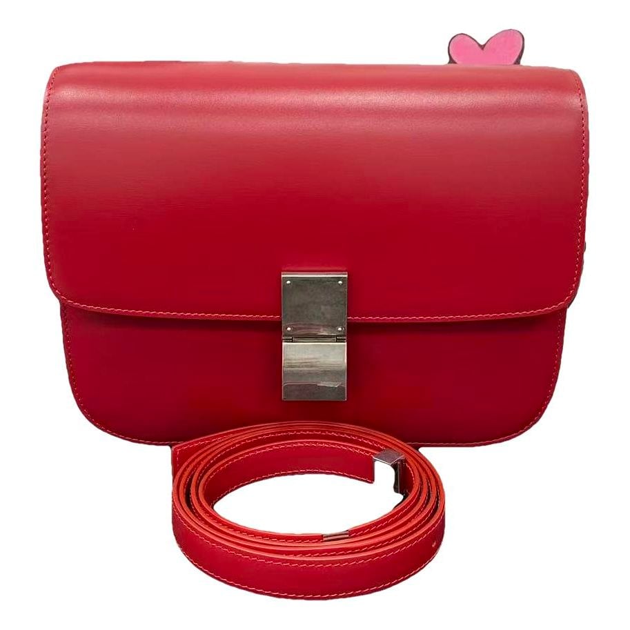 Classic leather crossbody bag