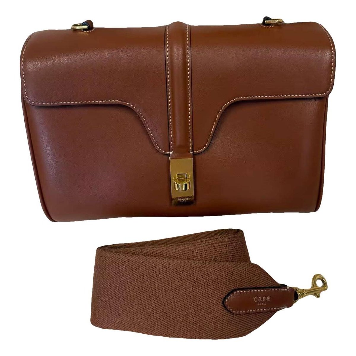 Sac 16 leather handbag