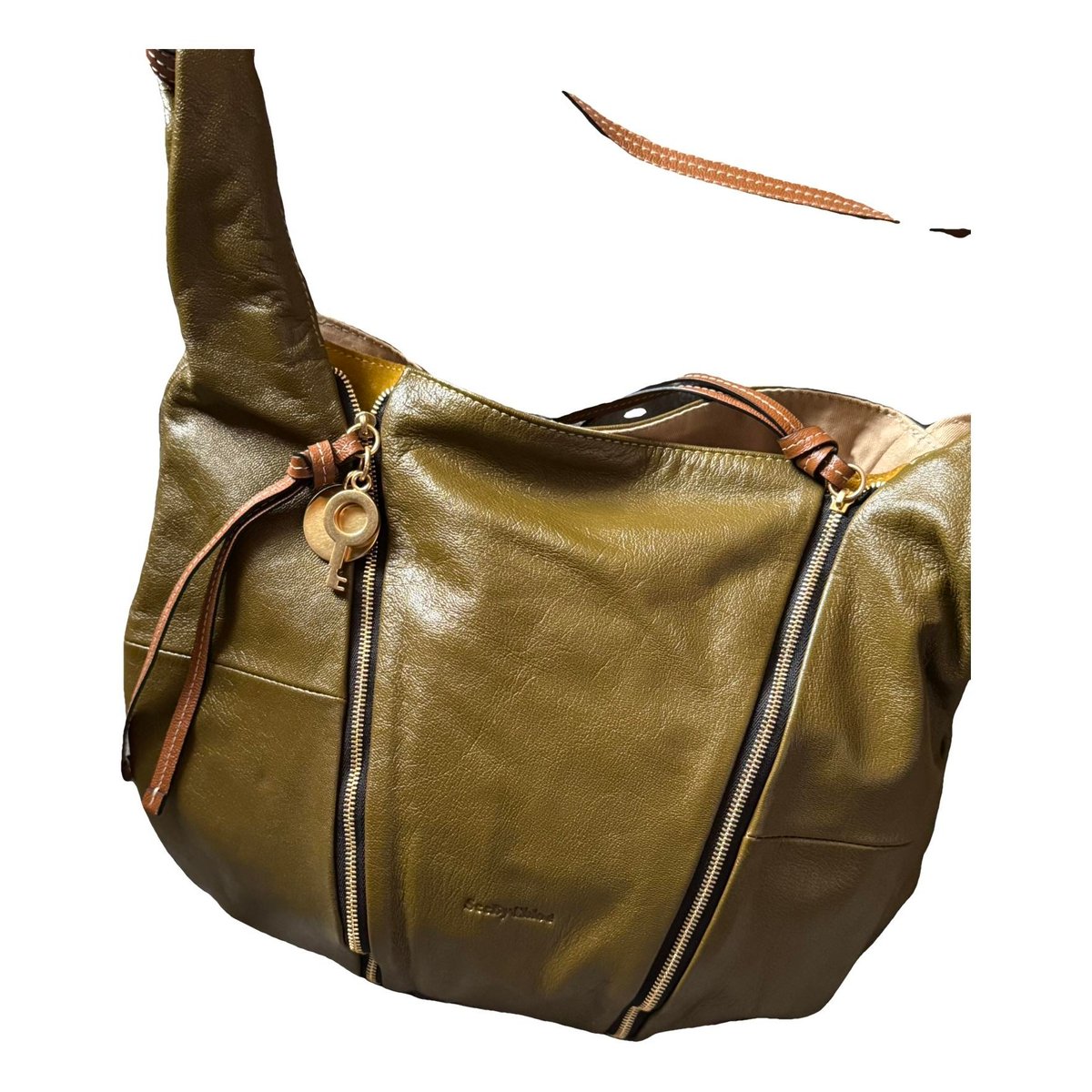 Leather tote
