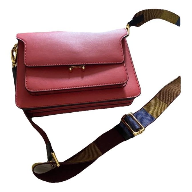Trunk leather crossbody bag