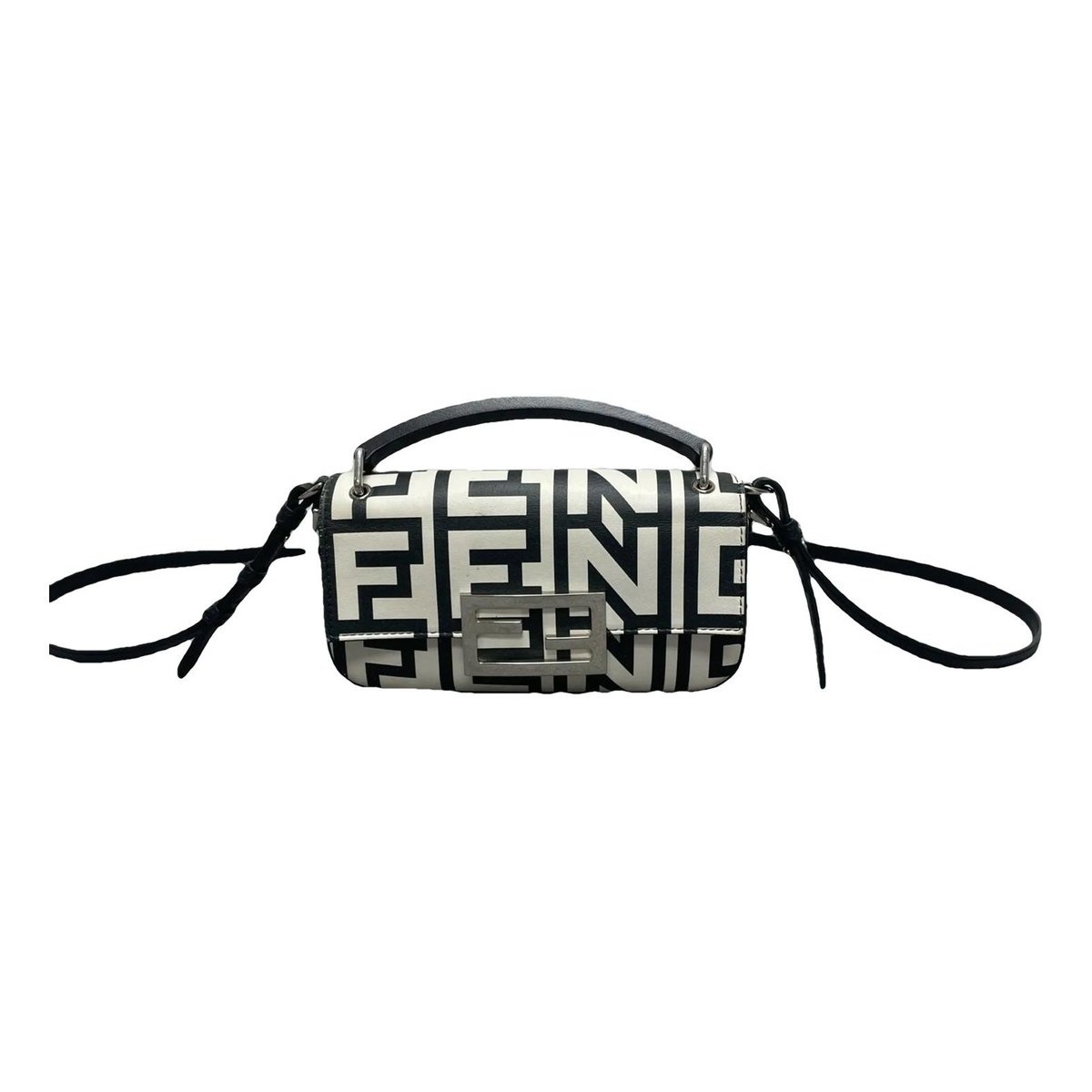 Baguette leather handbag