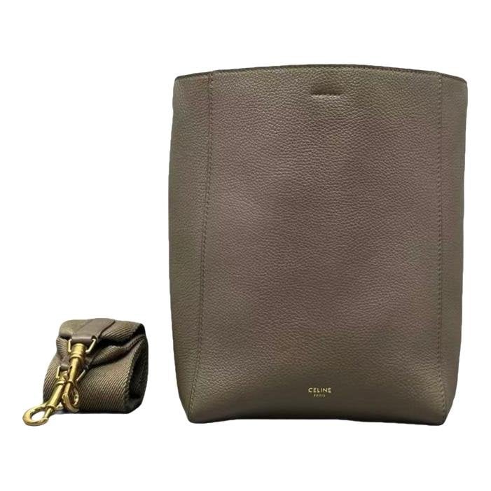 Seau Sangle leather handbag