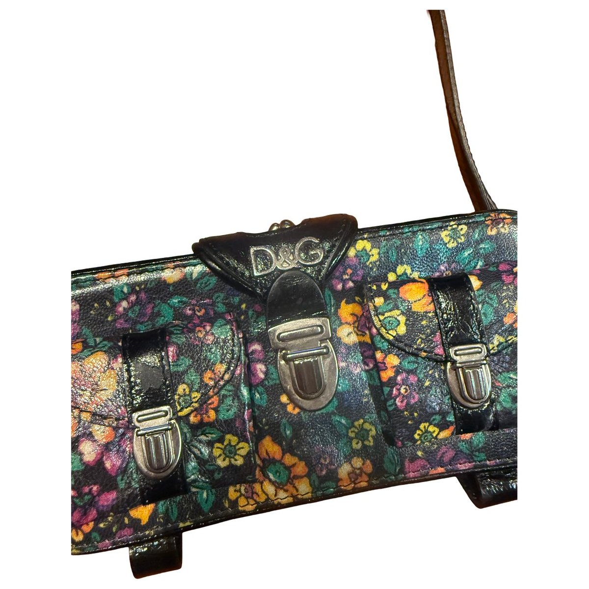 Leather clutch bag