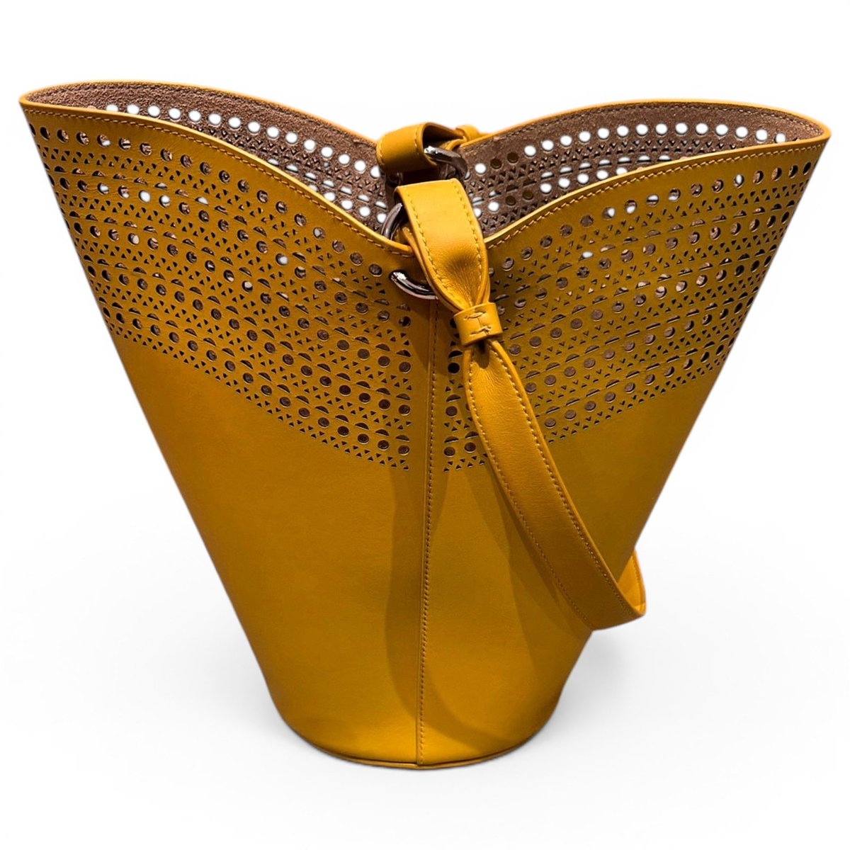 Leather handbag