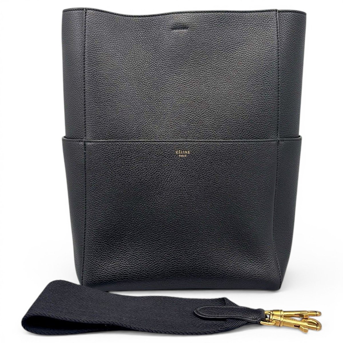 Seau Sangle leather handbag