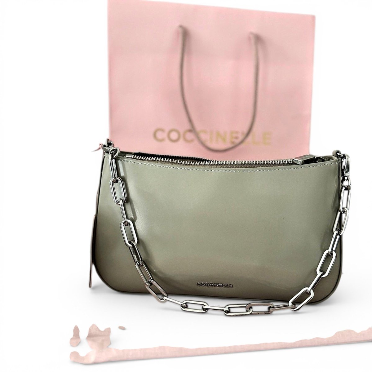 Leather handbag