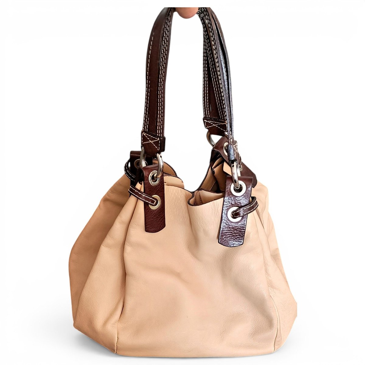 Leather handbag