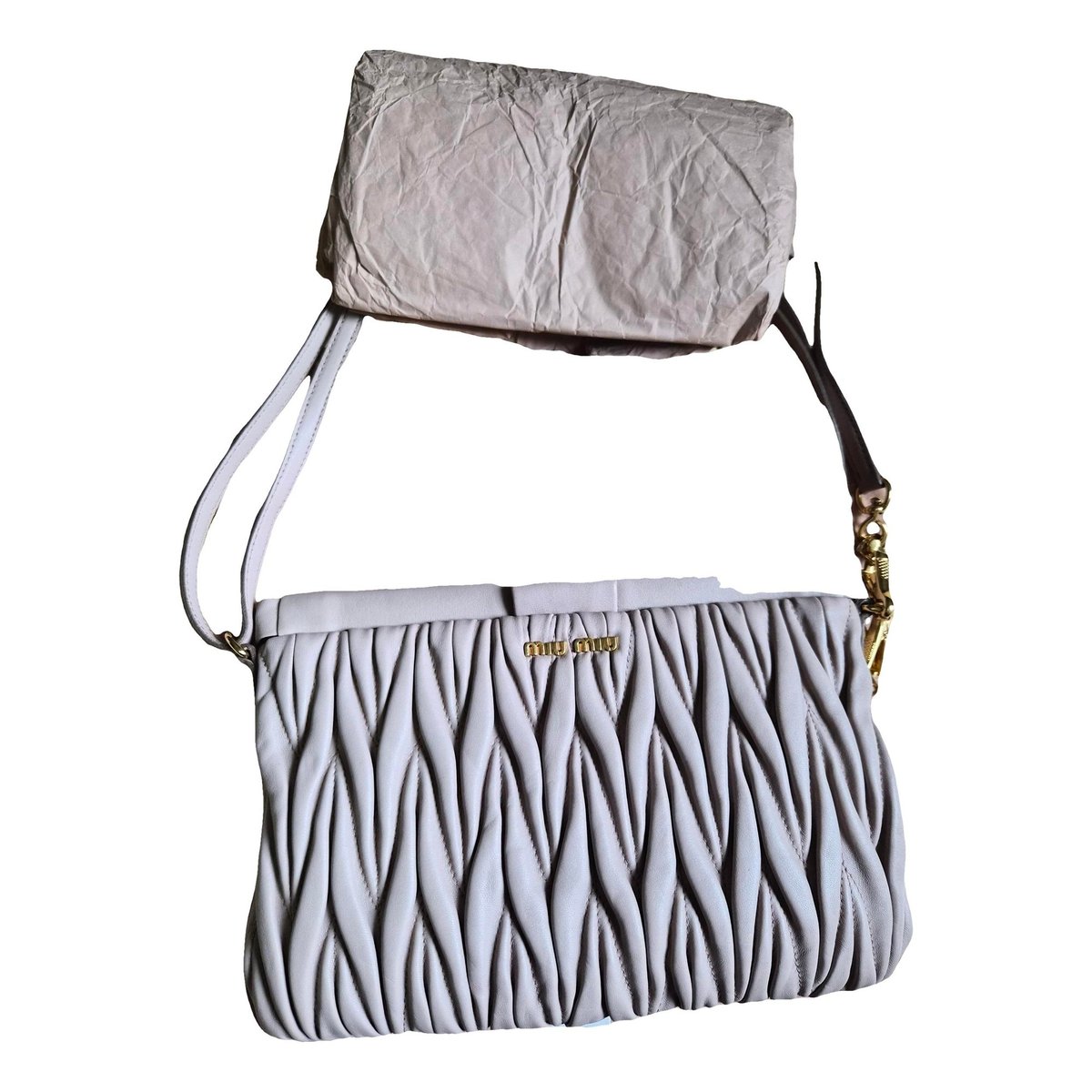 Matelassé leather bag