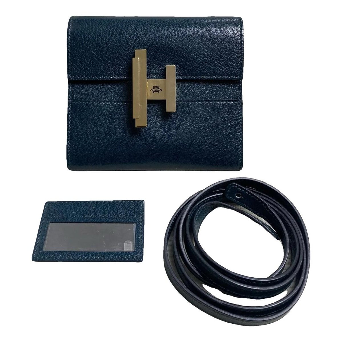 Cinhetic leather handbag