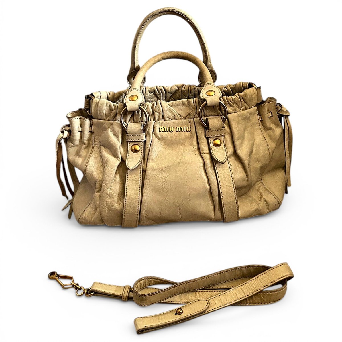 Vitello leather handbag