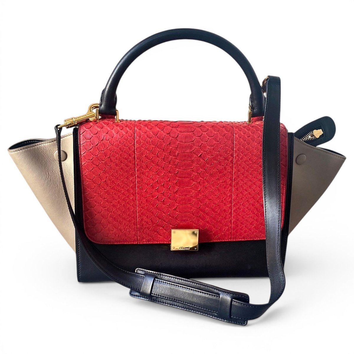 Trapèze leather handbag