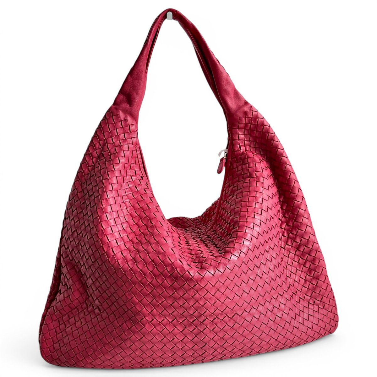 Veneta leather handbag