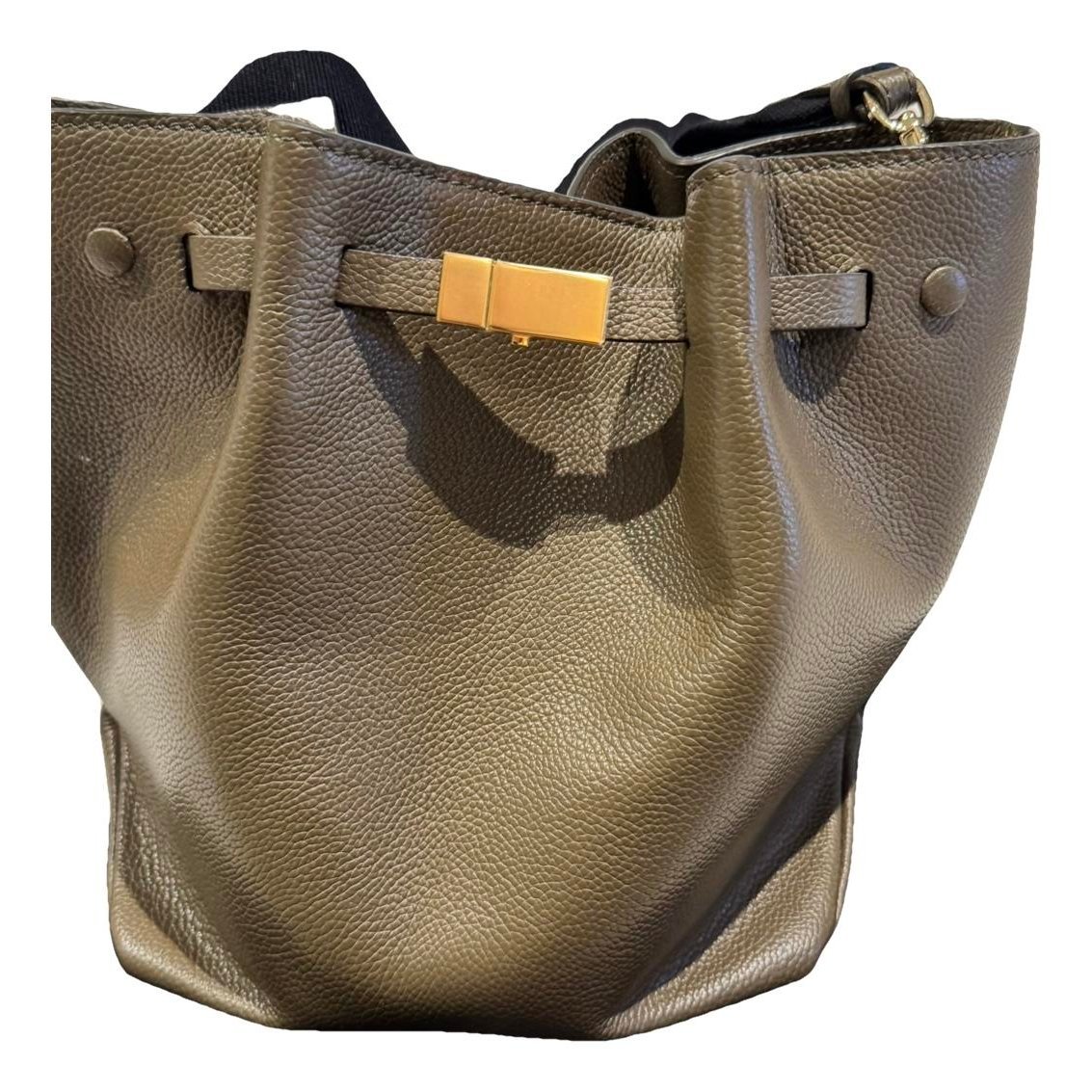 Leather crossbody bag