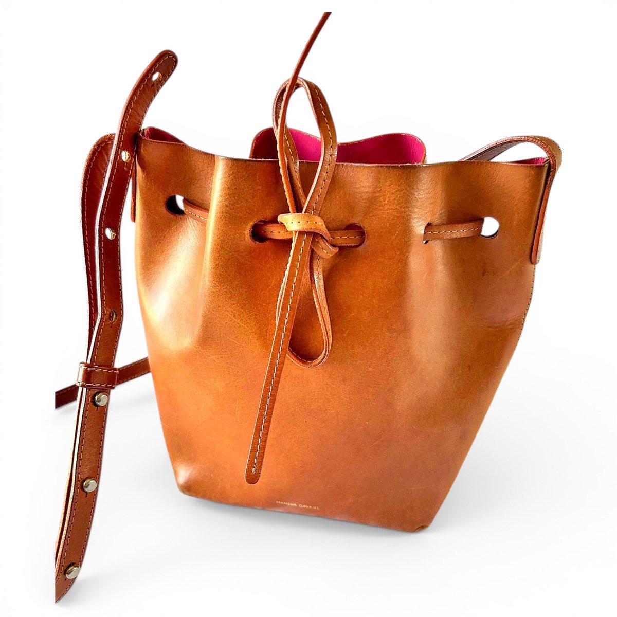 Bucket leather crossbody bag