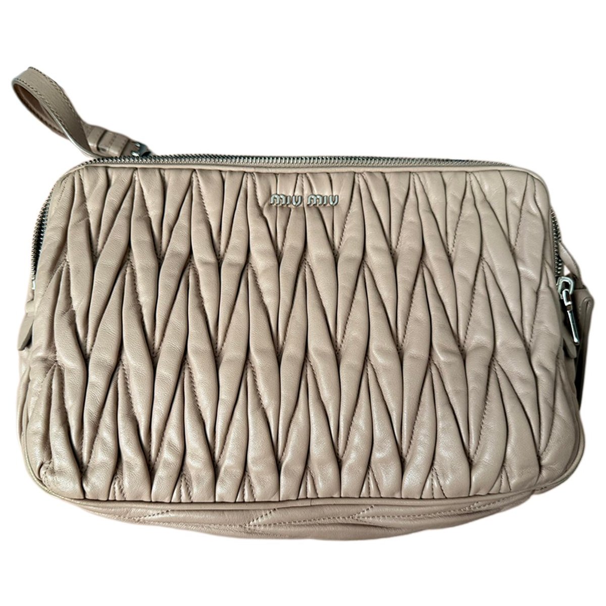 Matelassé leather handbag