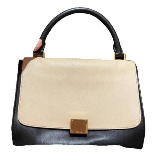 Trapèze leather handbag