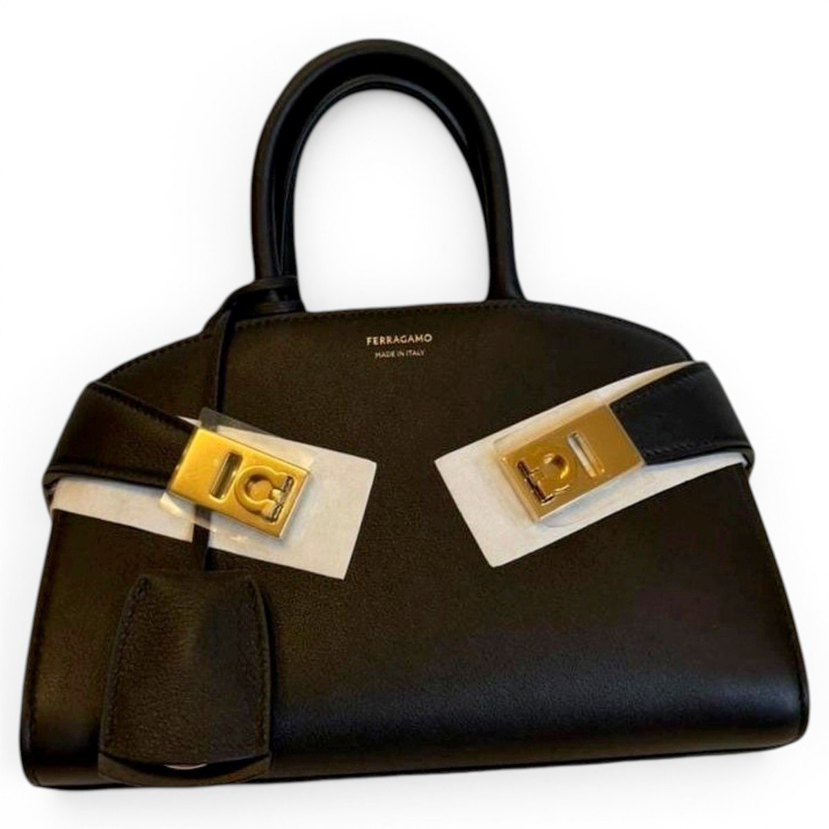 Hug leather handbag