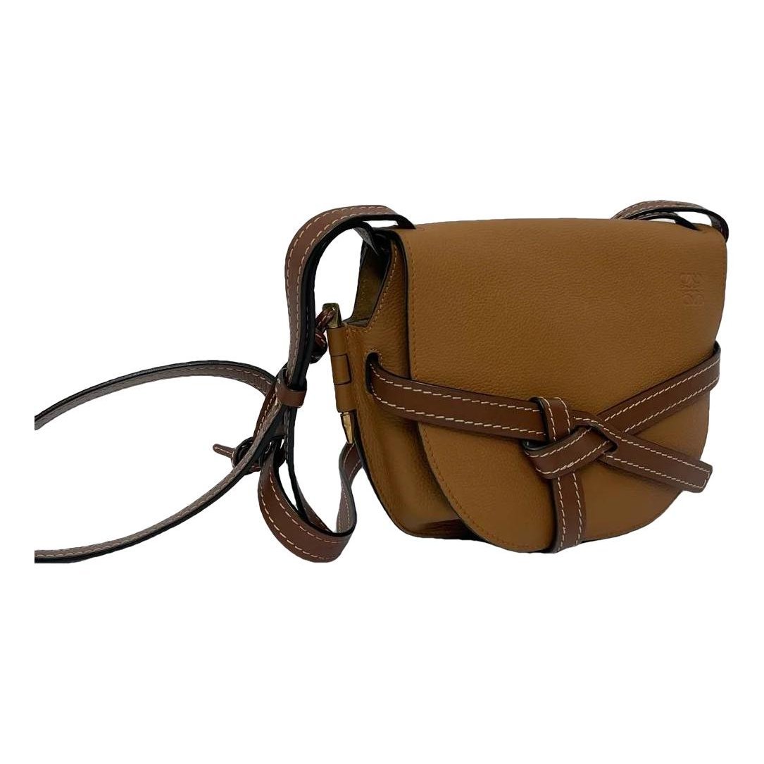 Gate leather handbag