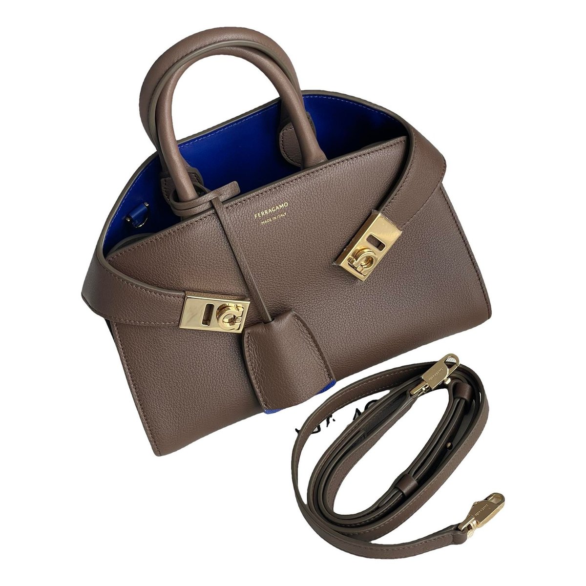 Hug leather handbag