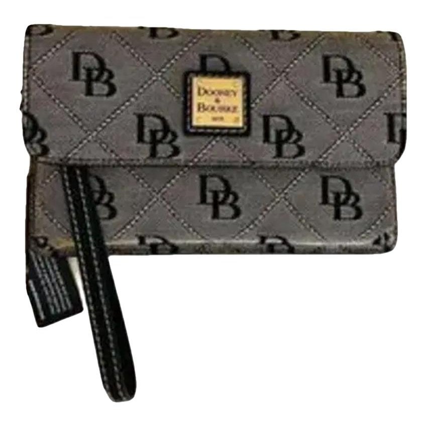 Clutch bag
