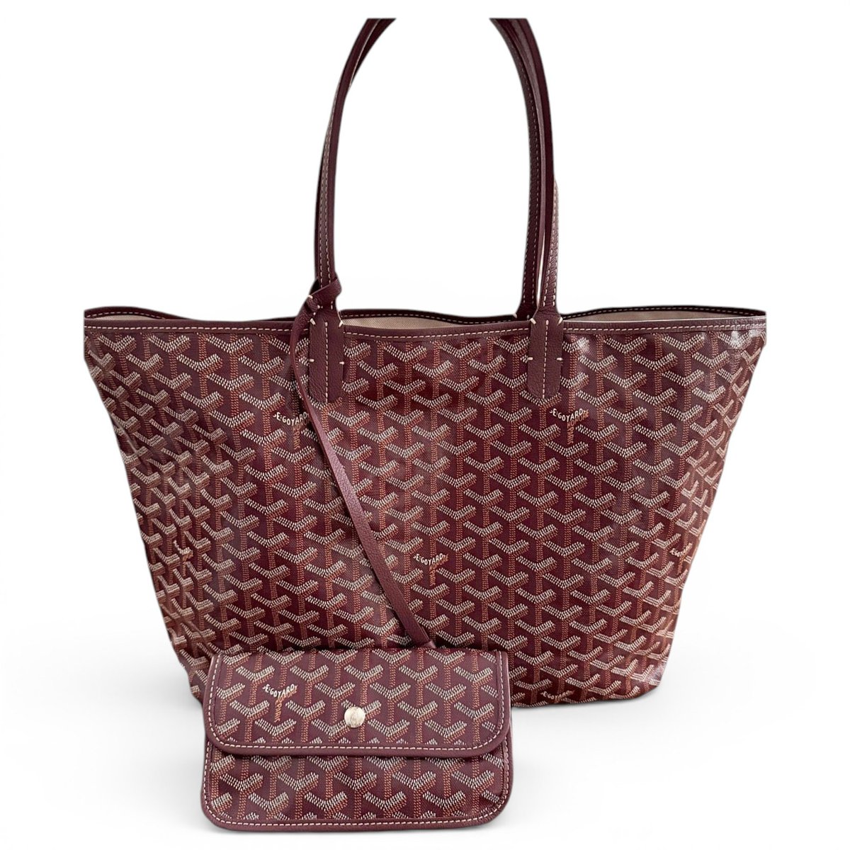 Saint-Louis leather handbag