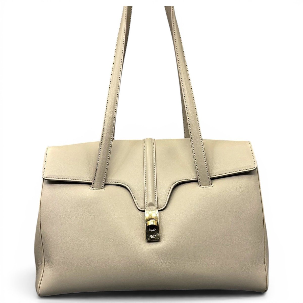 Sac 16 leather handbag