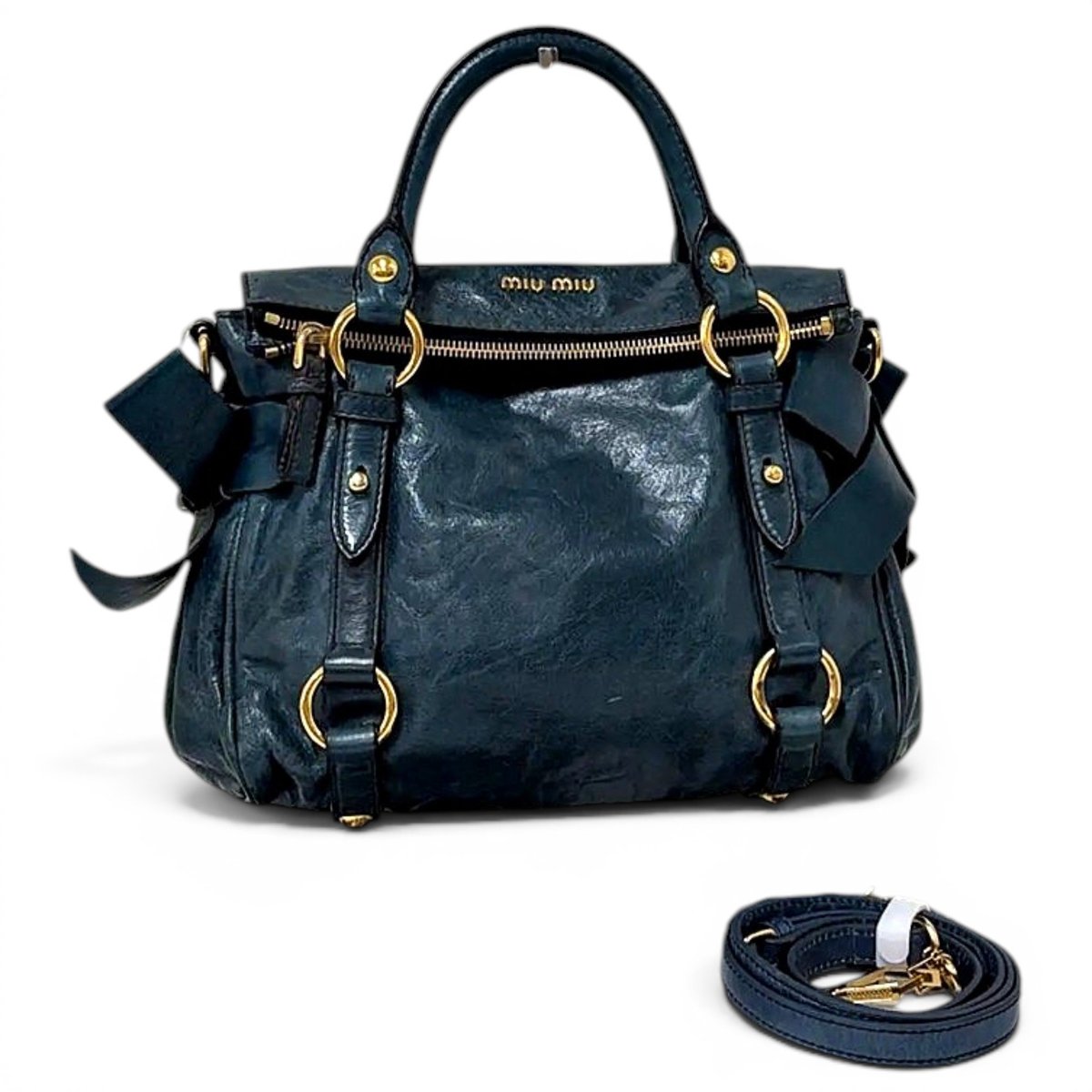 Vitello leather handbag