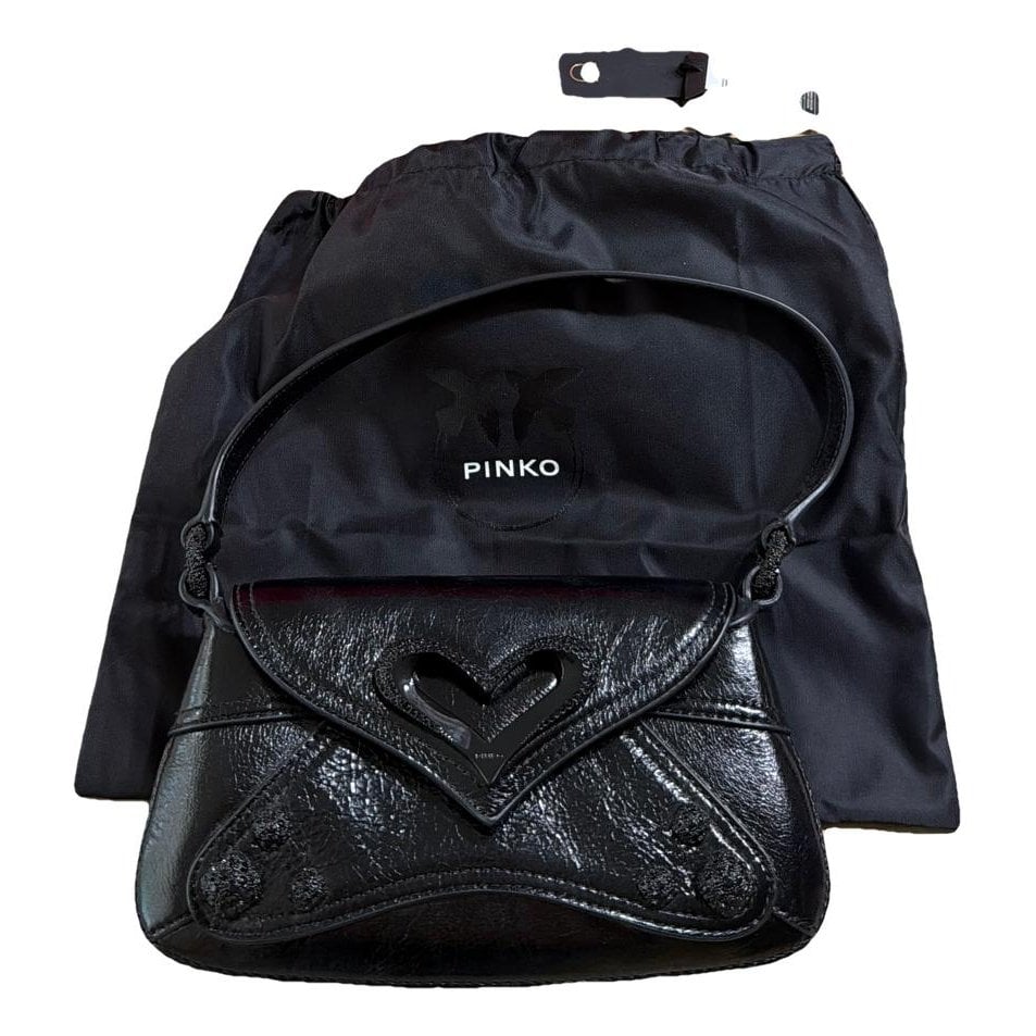 Leather clutch bag