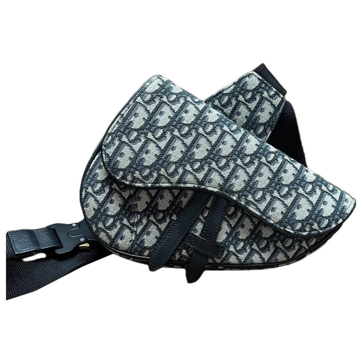 Saddle cloth handbag