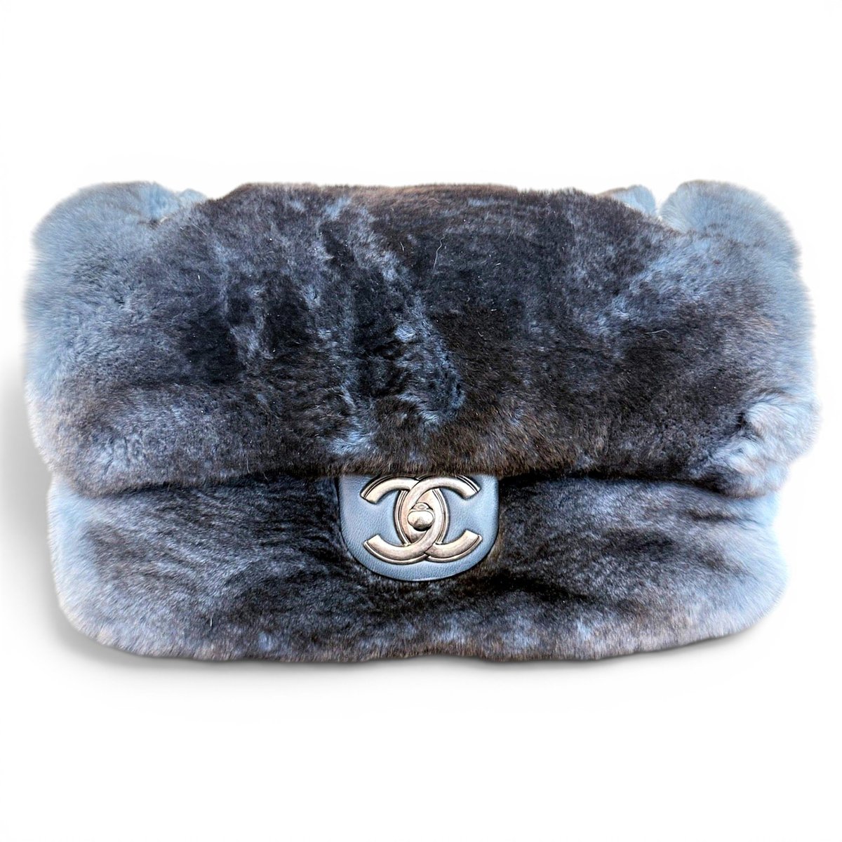 Timeless/Classique handbag