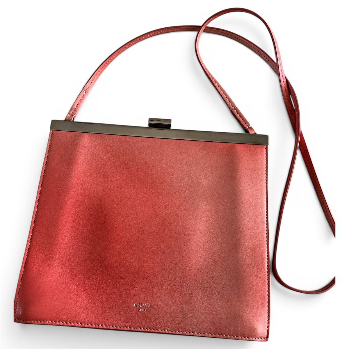 Clasp leather crossbody bag