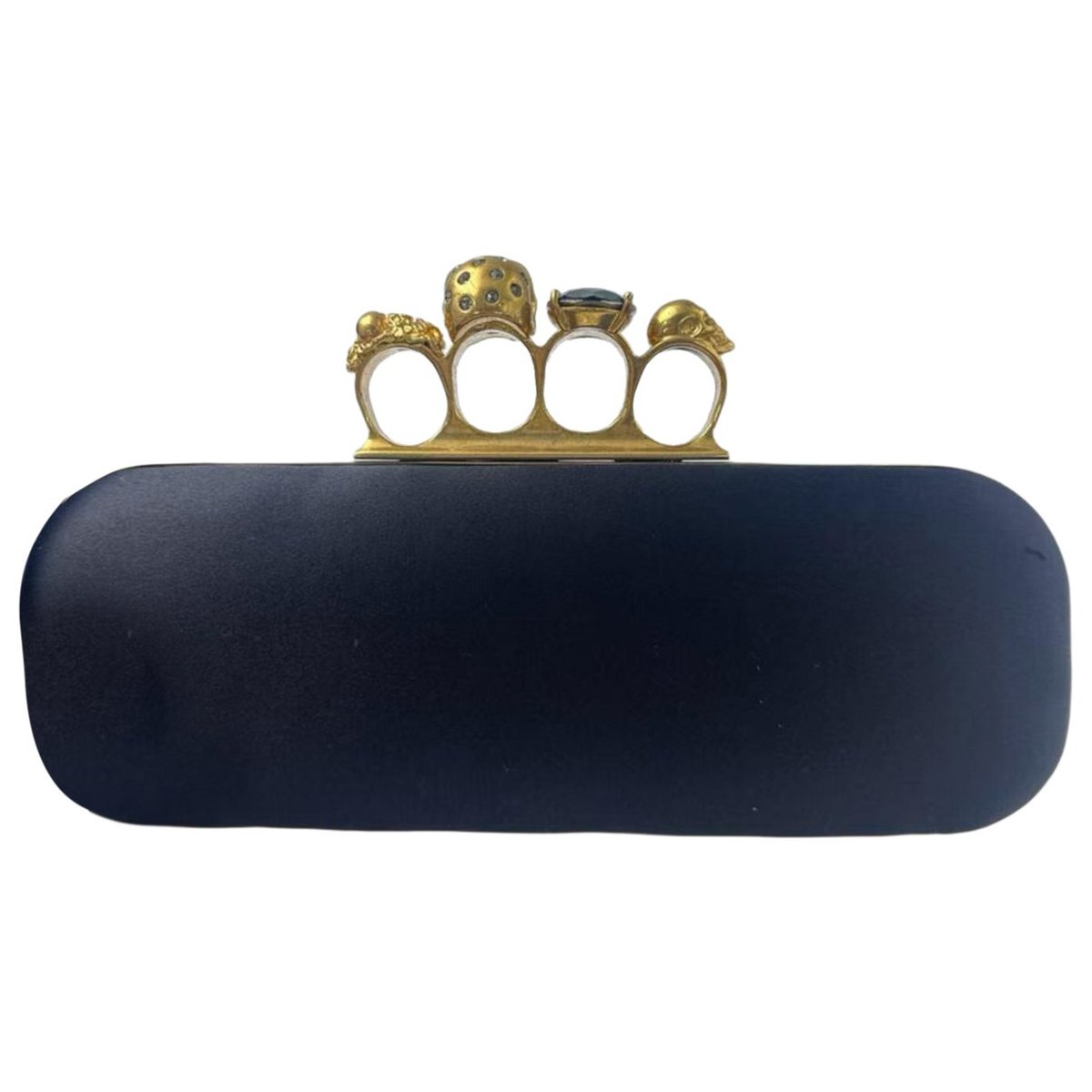 Knuckle clutch bag