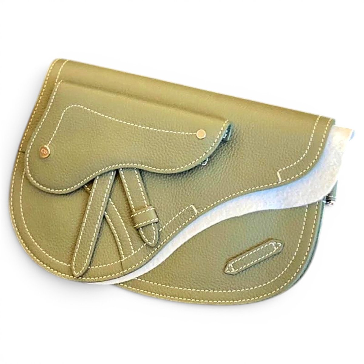 Saddle leather handbag
