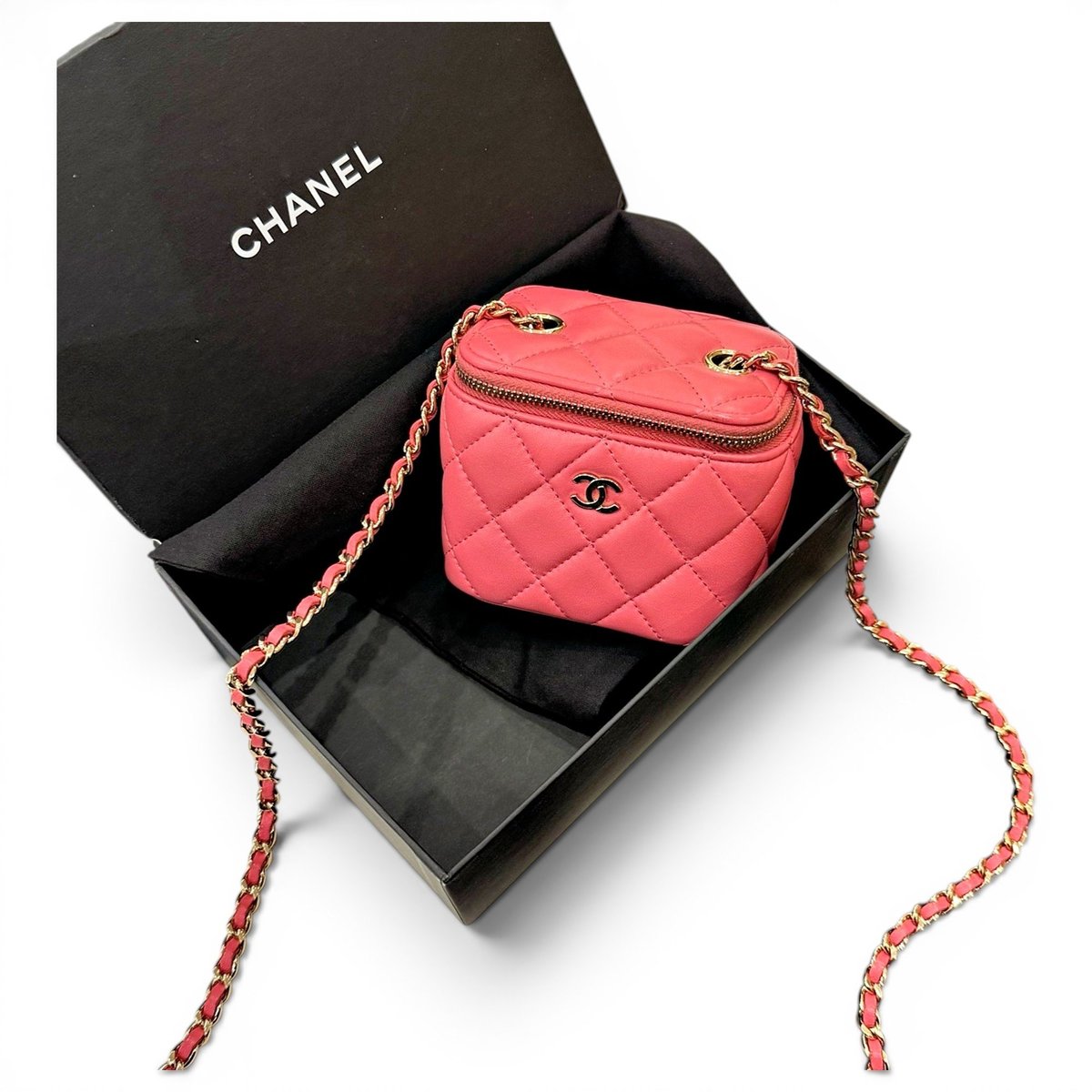 Trendy CC Vanity leather handbag
