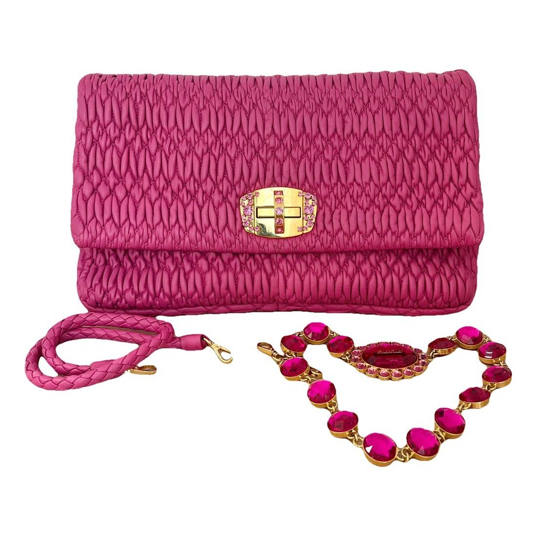 Matelassé leather handbag