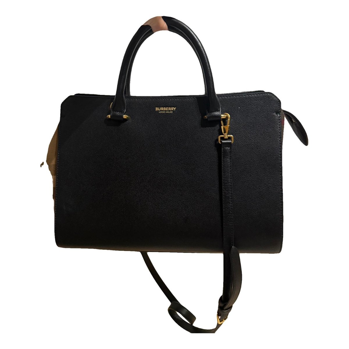 Title leather tote
