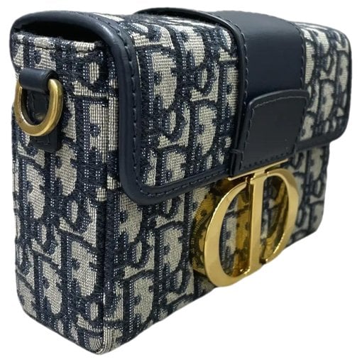 30 Montaigne Box cloth crossbody bag