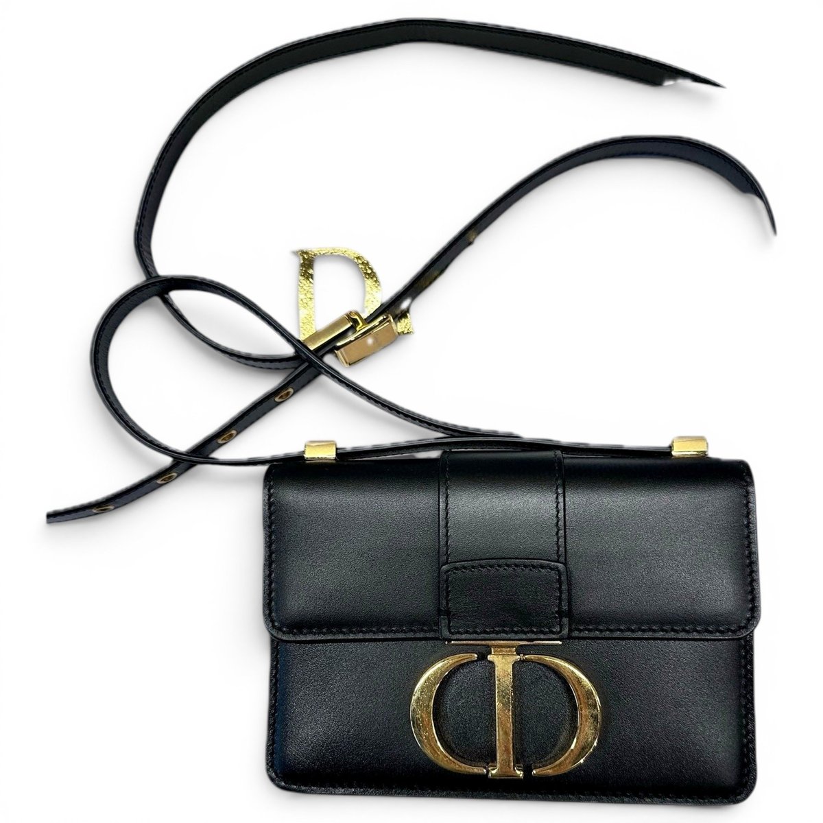 30 Montaigne Box leather handbag