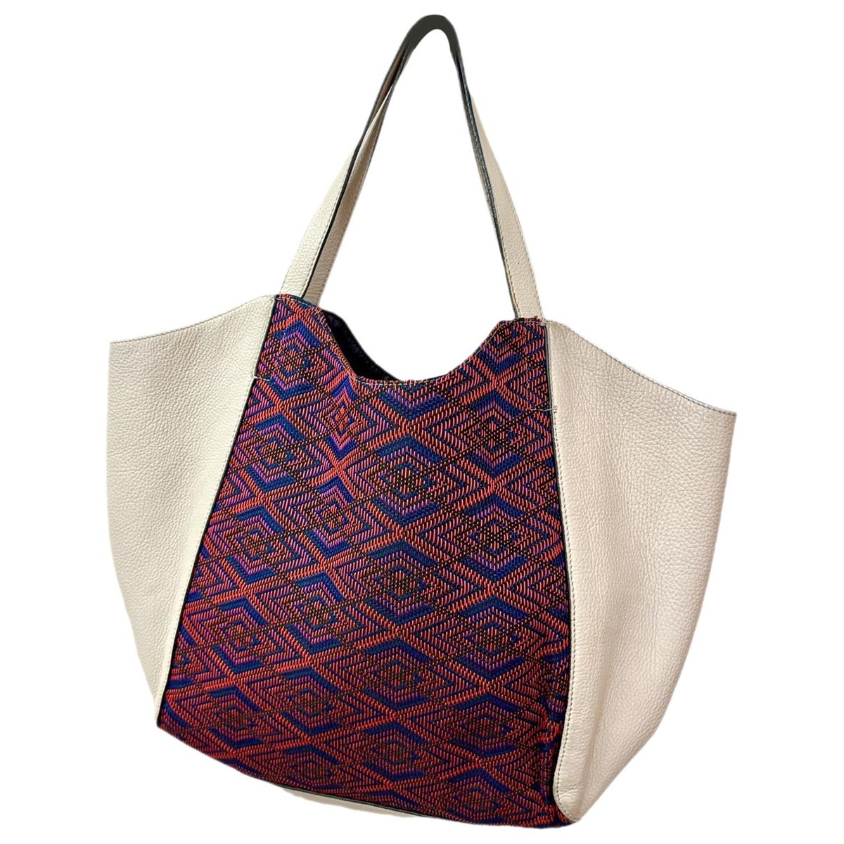 Leather tote