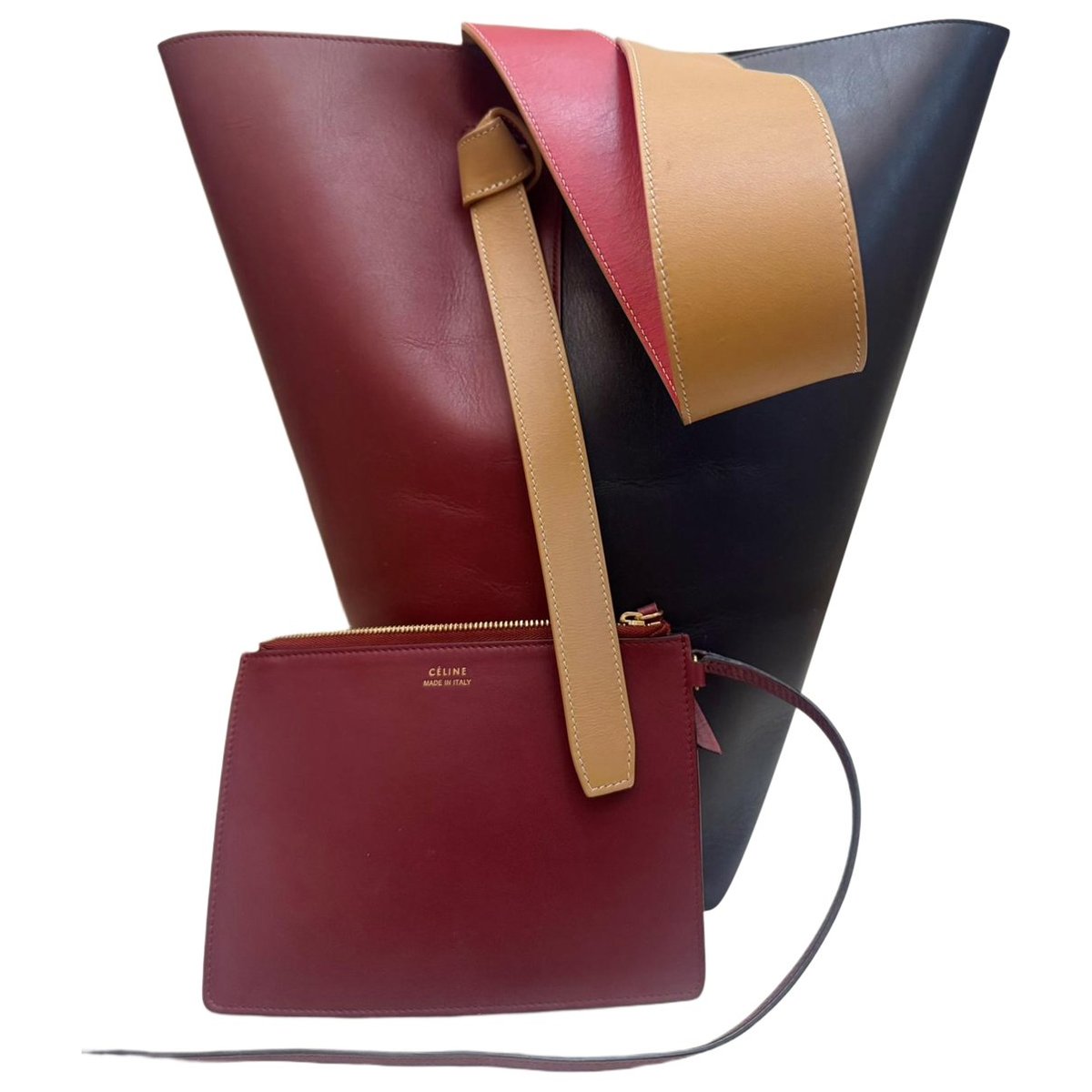 Twisted leather tote