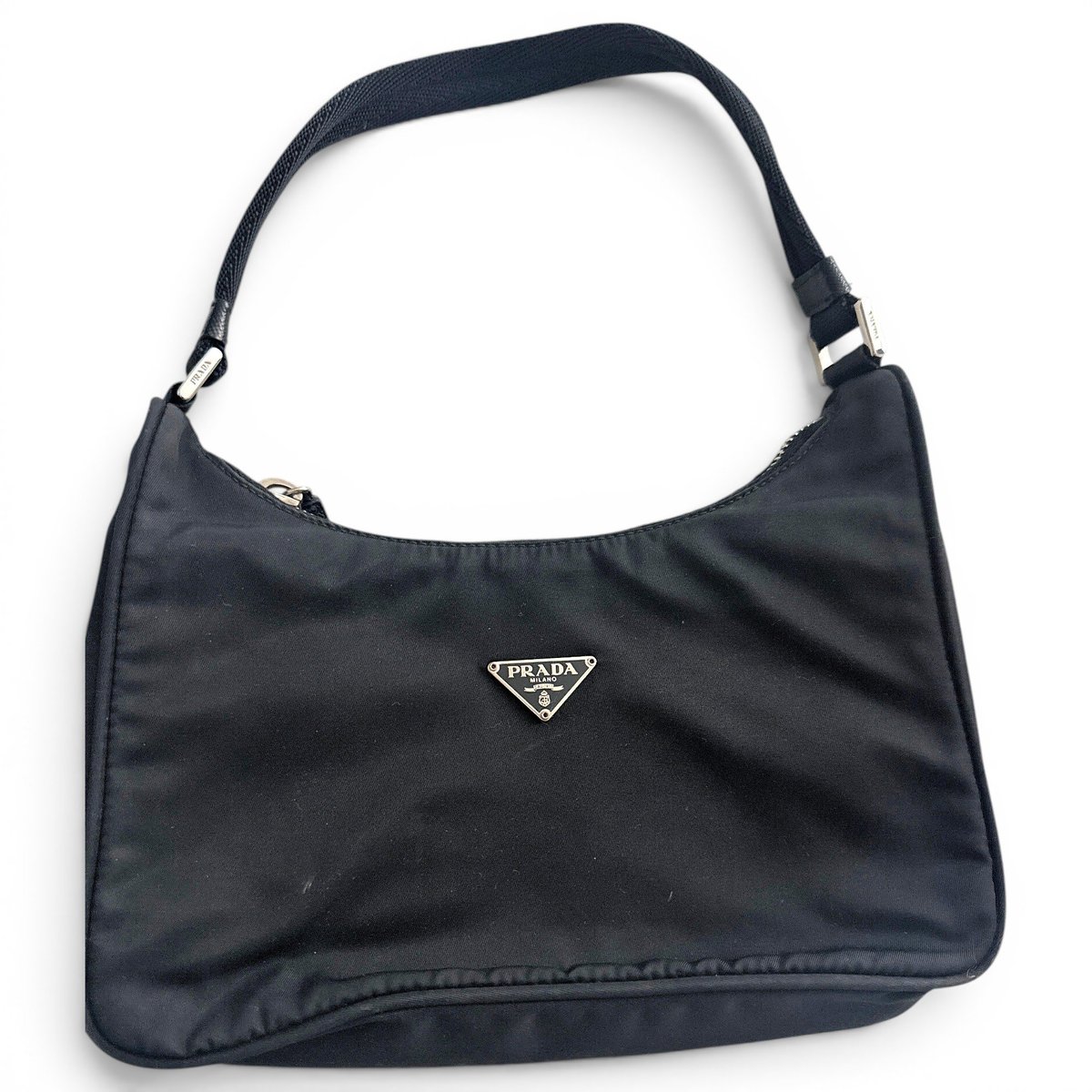 Re-edition vinyl handbag