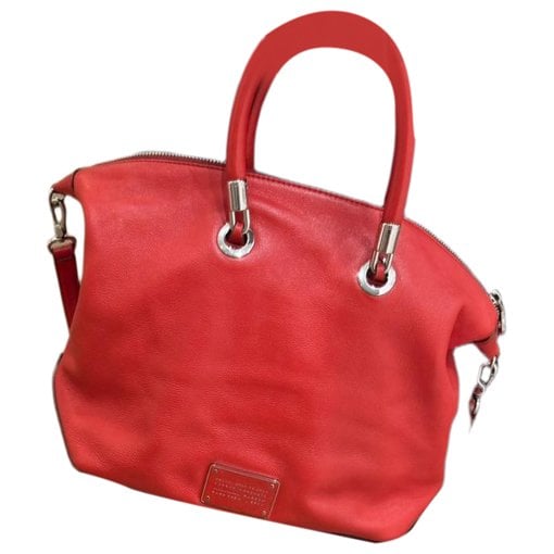 Classic Q leather handbag