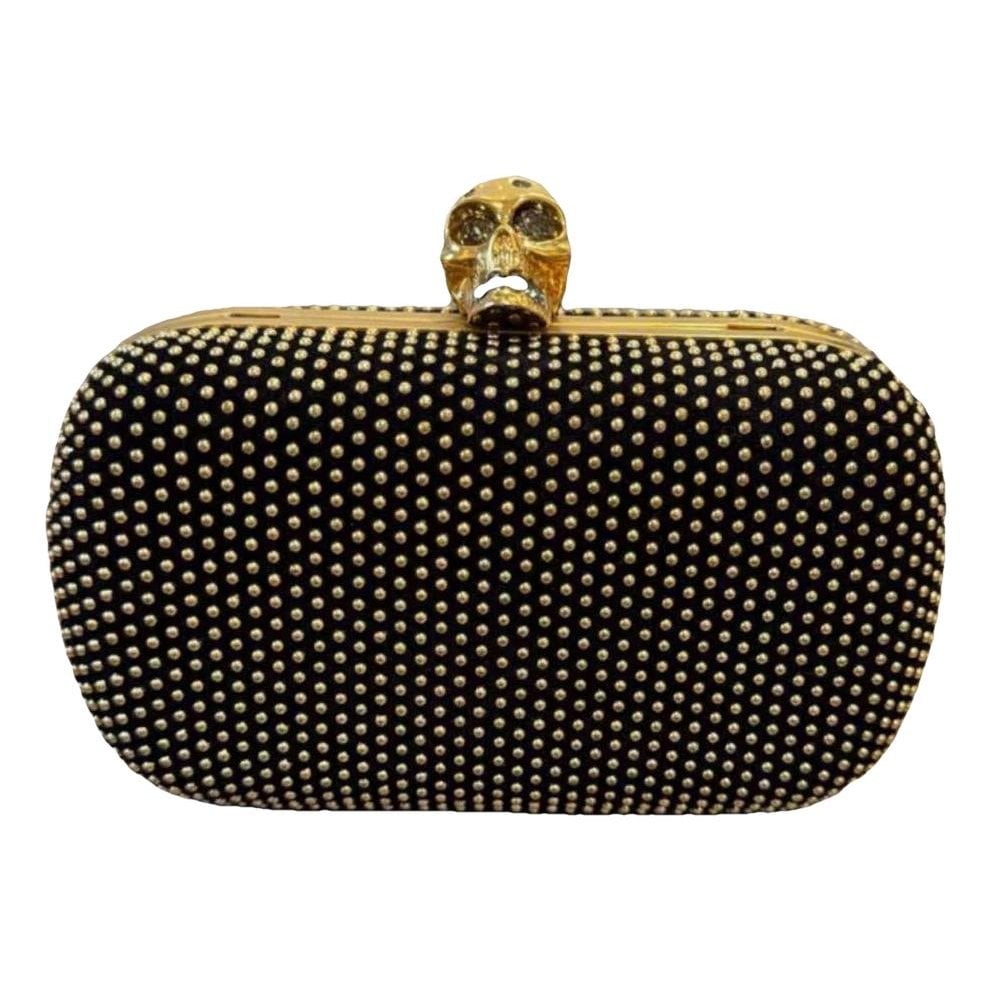 Skull clutch bag